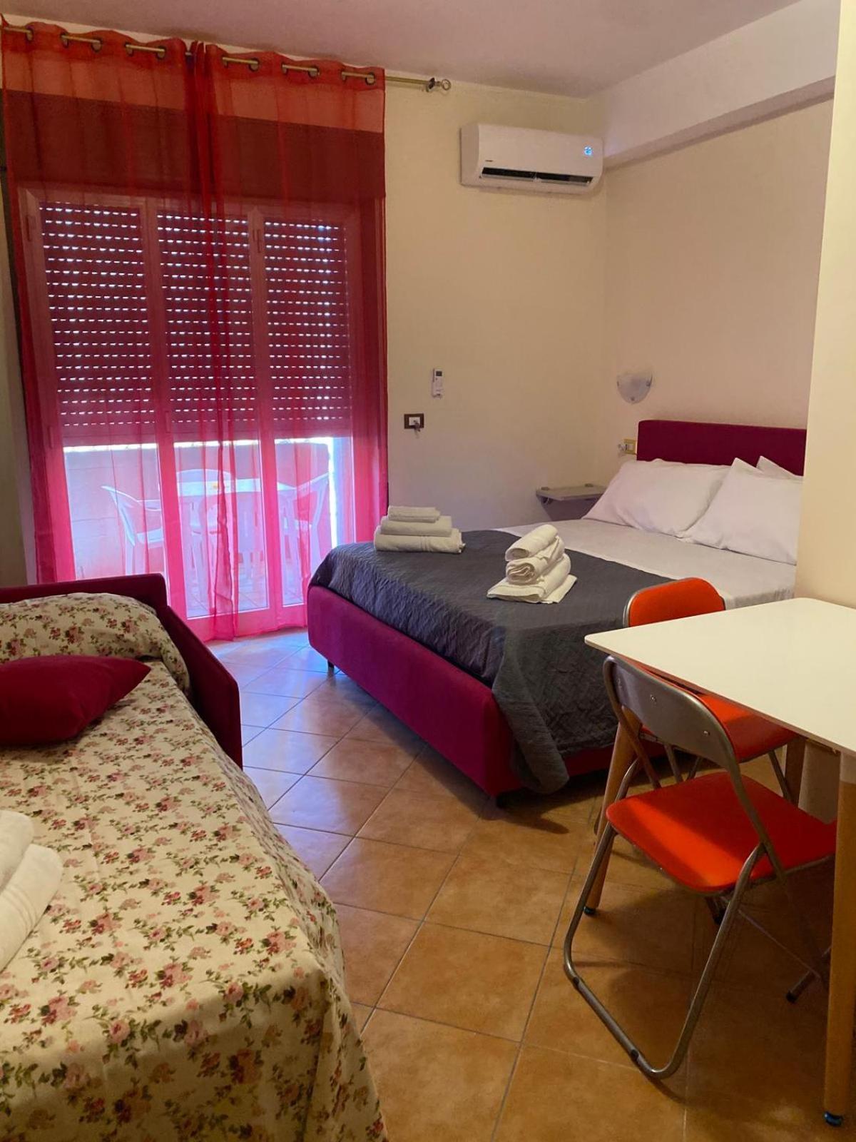 Готель Musetta Sicilian Hospitality Мілаццо Екстер'єр фото